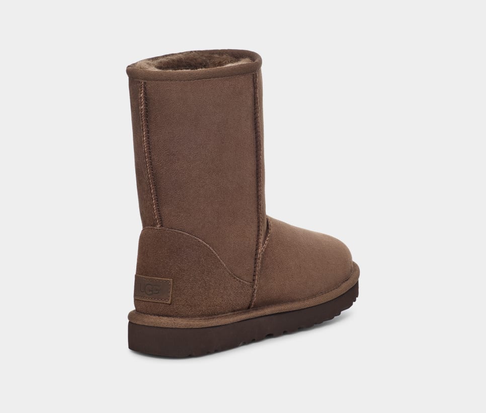 UGG Short Marron