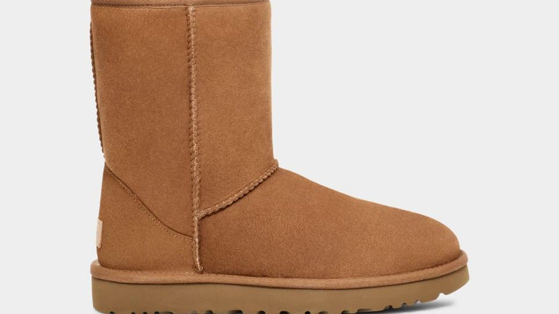 UGG Short Chestnut